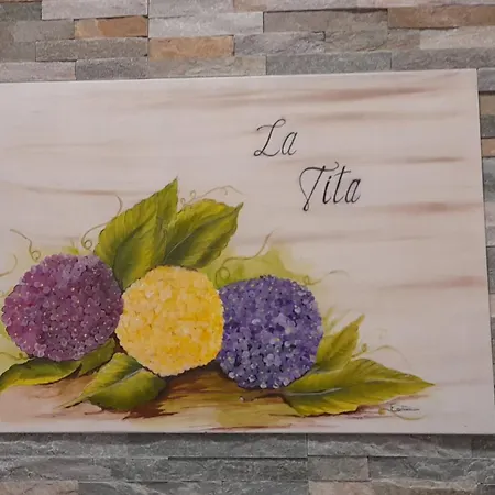 La Tita